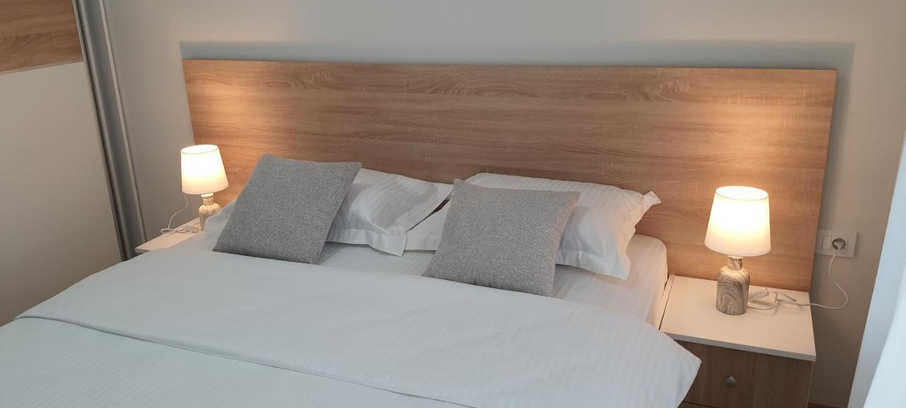 Luxury Apartment Stefanija Τίβατ Εξωτερικό φωτογραφία