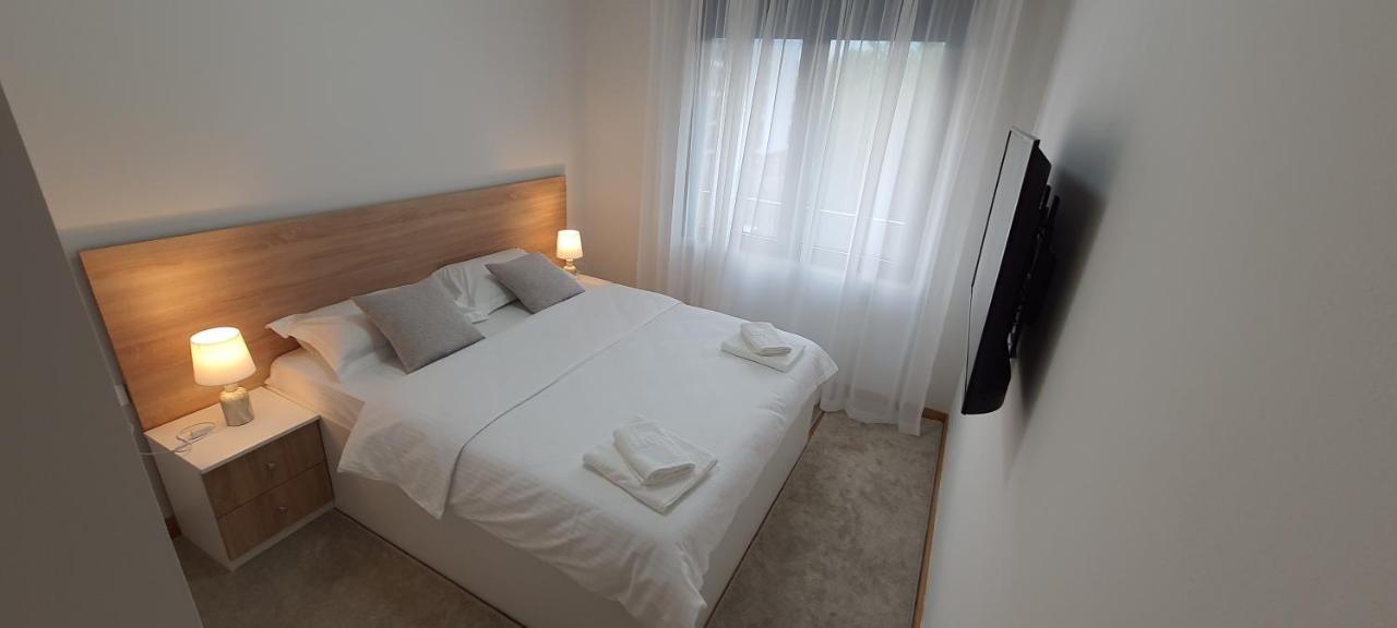 Luxury Apartment Stefanija Τίβατ Εξωτερικό φωτογραφία